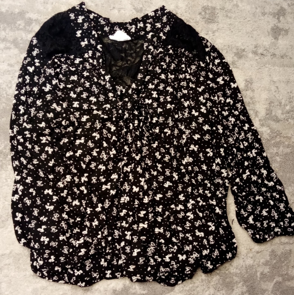 Maternity shirt